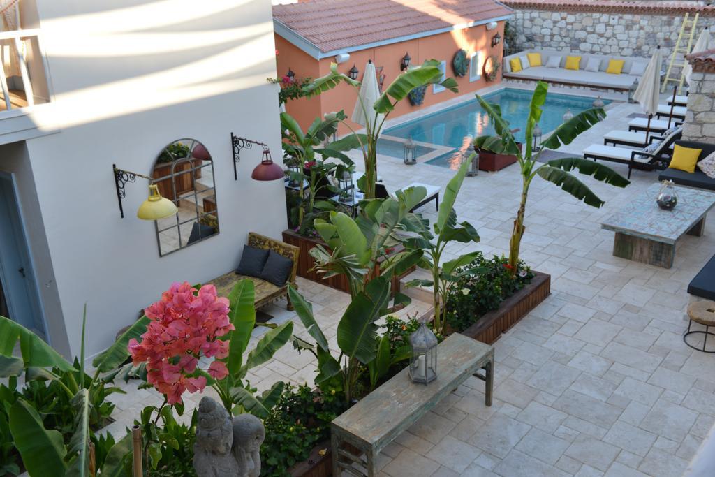 Marge Hotel Çeşme Exterior foto